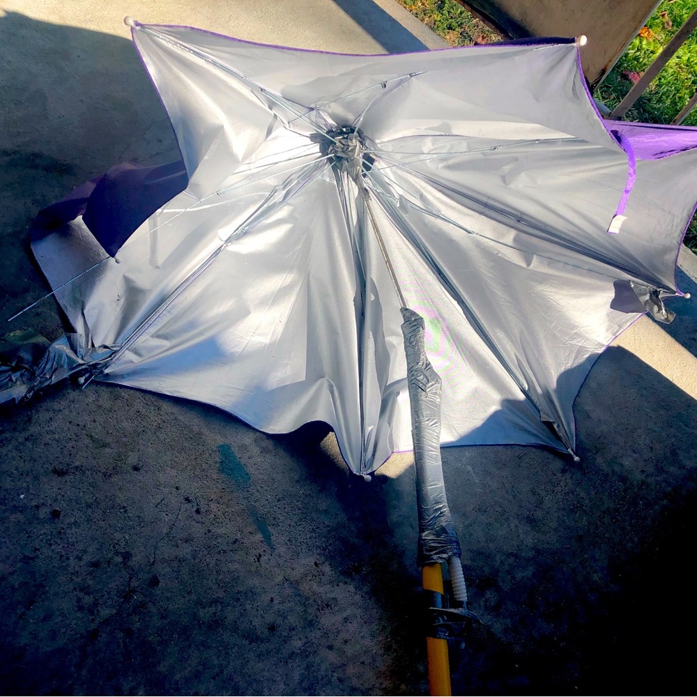 Almost new sun umbrella